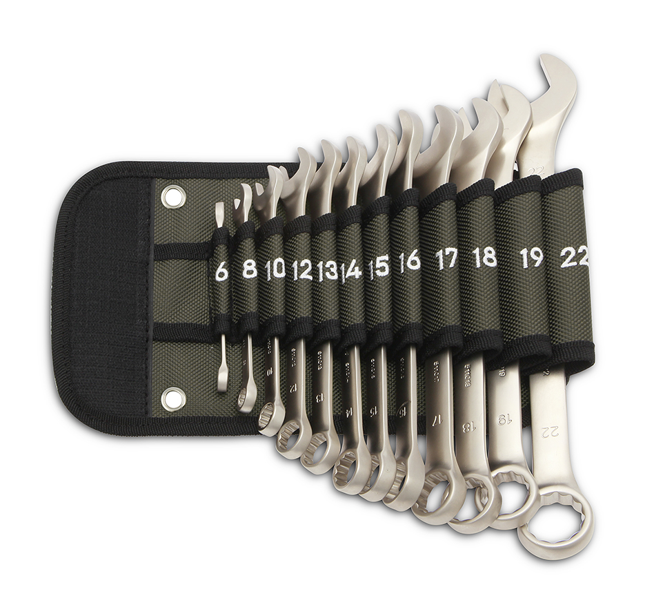 Набор ключей комбинированных 12 штук, в фирменной сумке